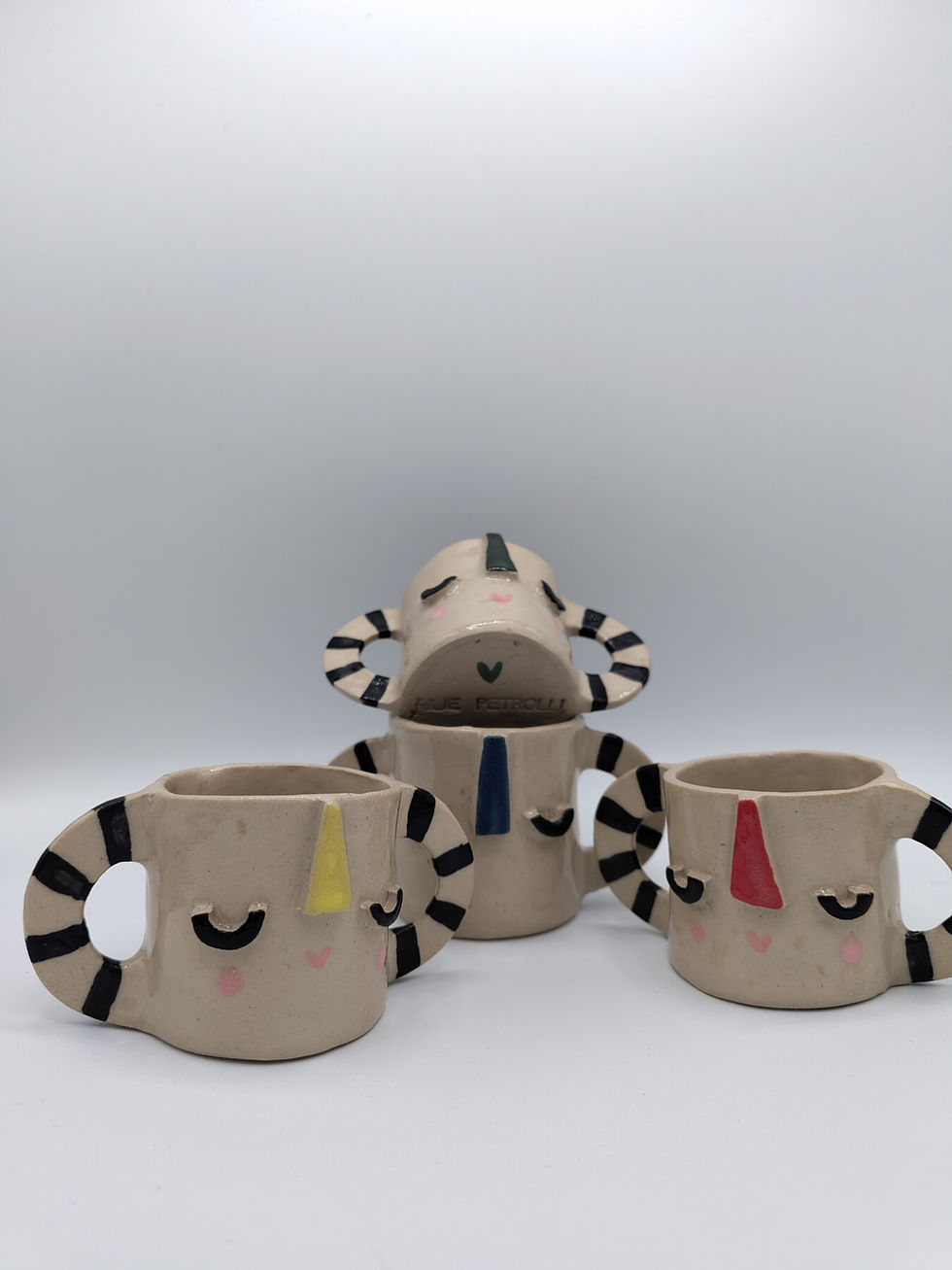 Miniature : Céramiques - Tasses à café 