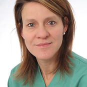 Sara Thomis.jpg
