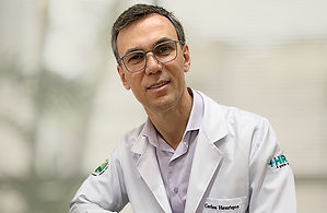 IAD-SITE-NOVO-medicos-dr carlos.jpg