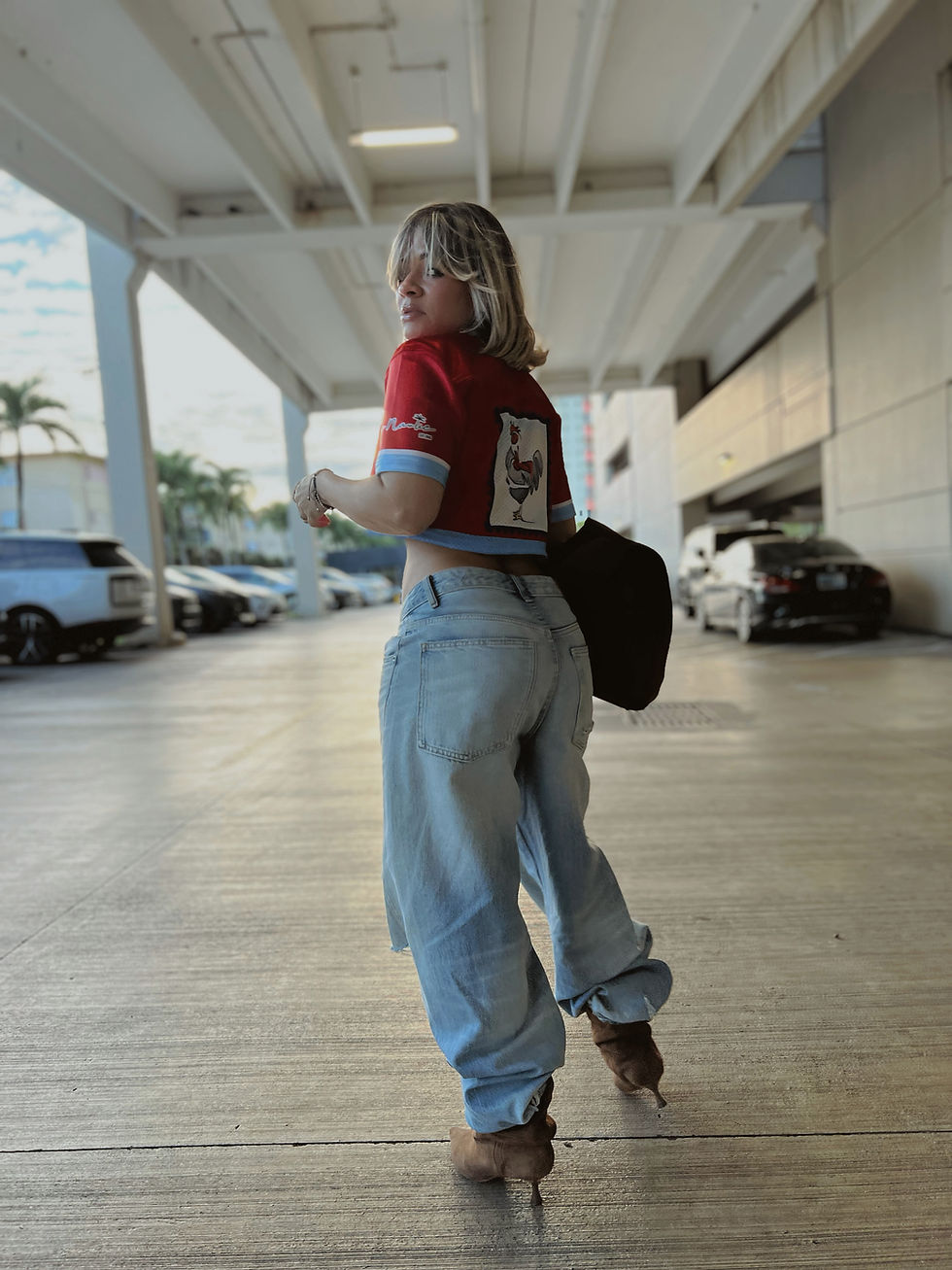 Thumbnail: Red La Galla Crop Jersey