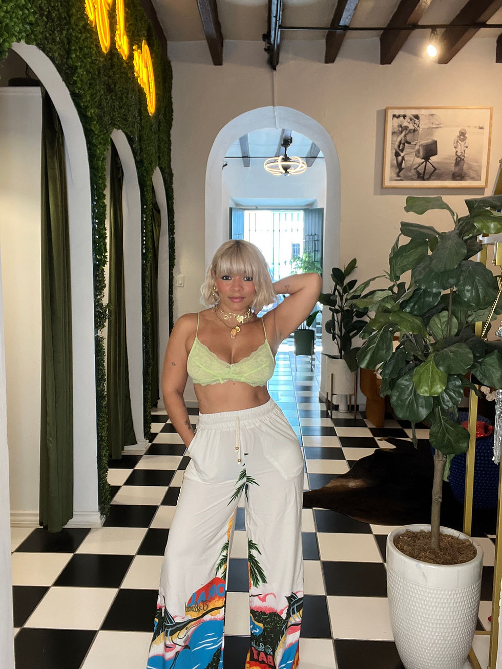 Thumbnail: The Palm Spring Set