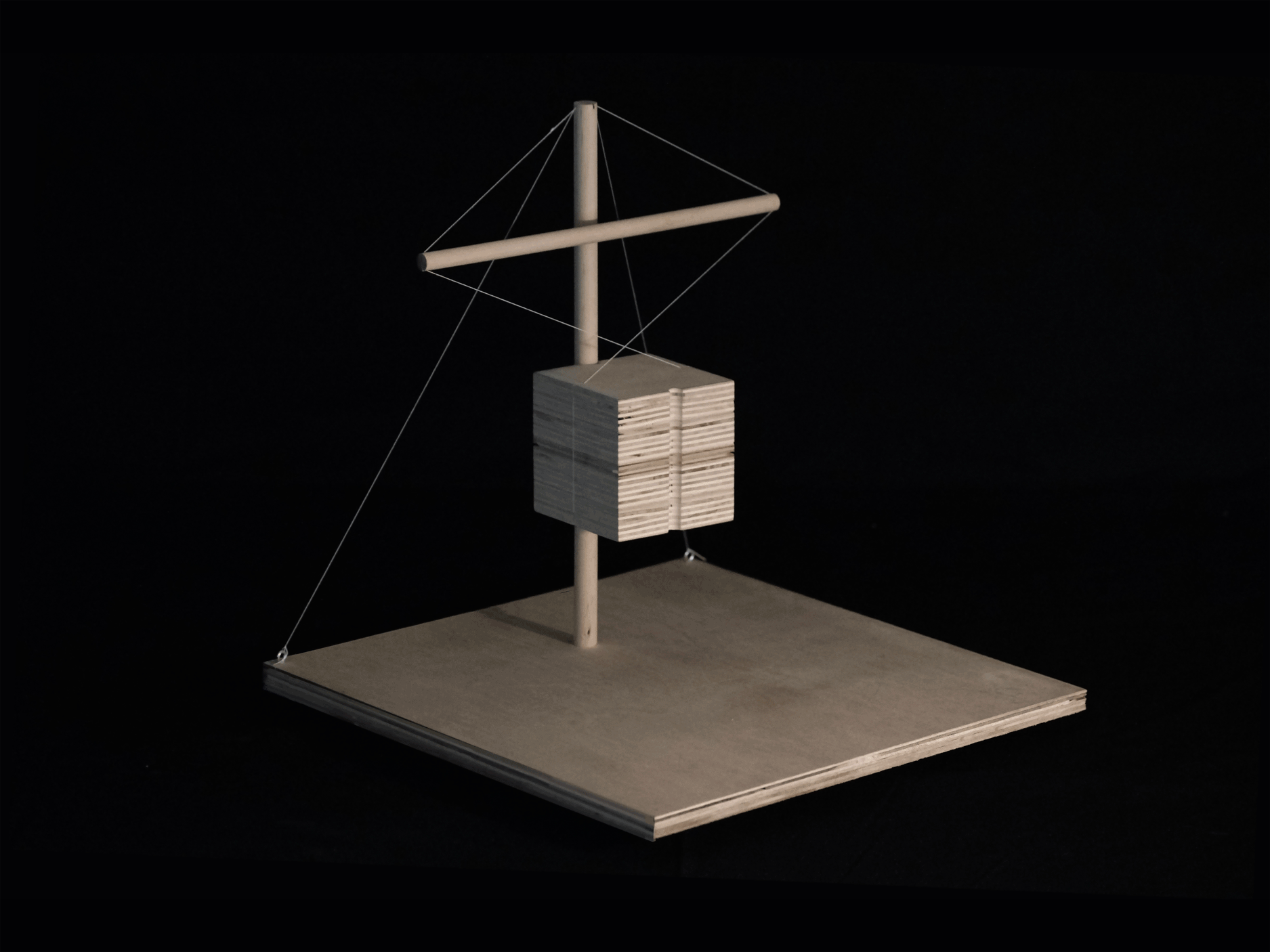 01_Model_BW.gif