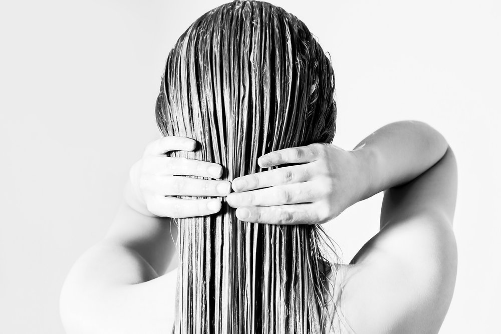 TIP Apply Shampoo On Dry Hair 