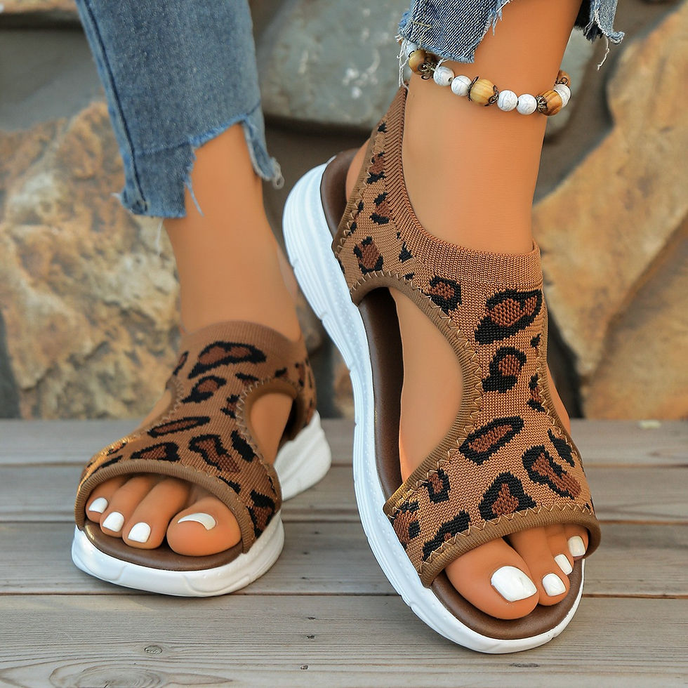 Miniature : Slip on Lightweight Walking Sandals