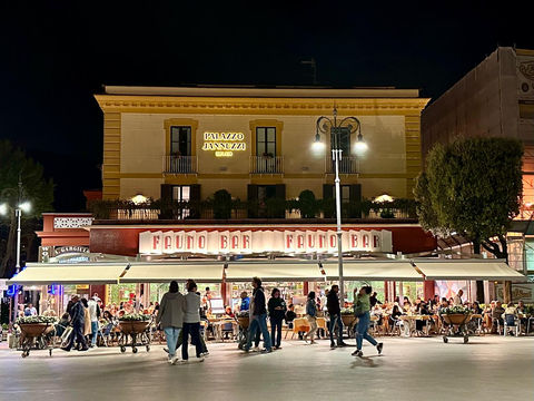 Festivals Around the Amalfi Coast: Summer Highlights by Train & Ferry