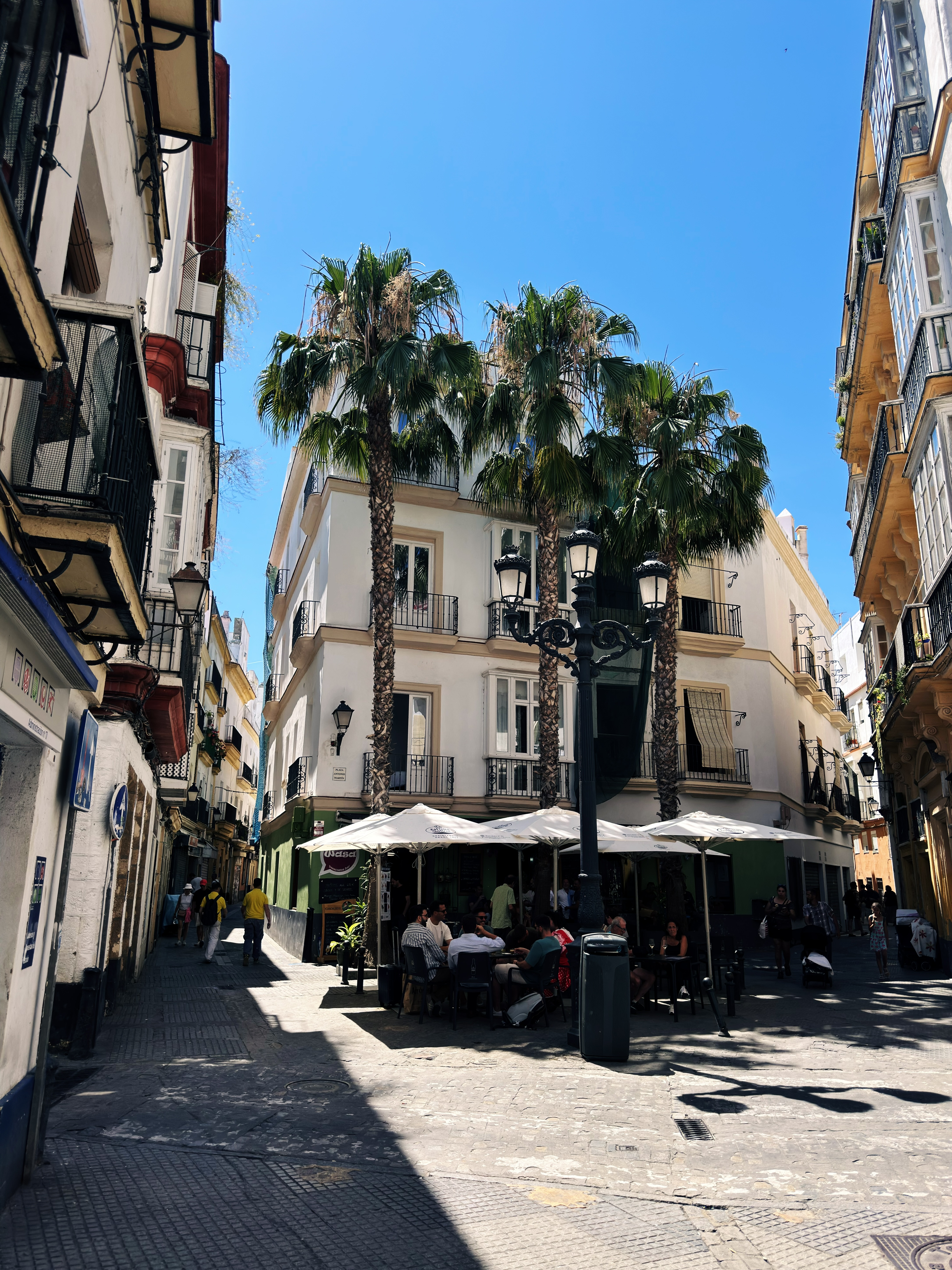 Street Cafe, Cadiz, Spain