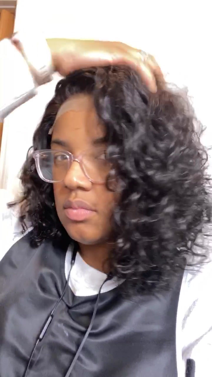 Thumbnail: Natural Curly Bob