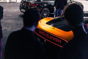 Eventfotografie - eines Autos in einem Autohaus