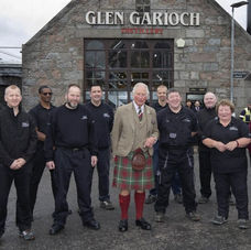 Prince Charles besucht die Glen Garioch Distillery
