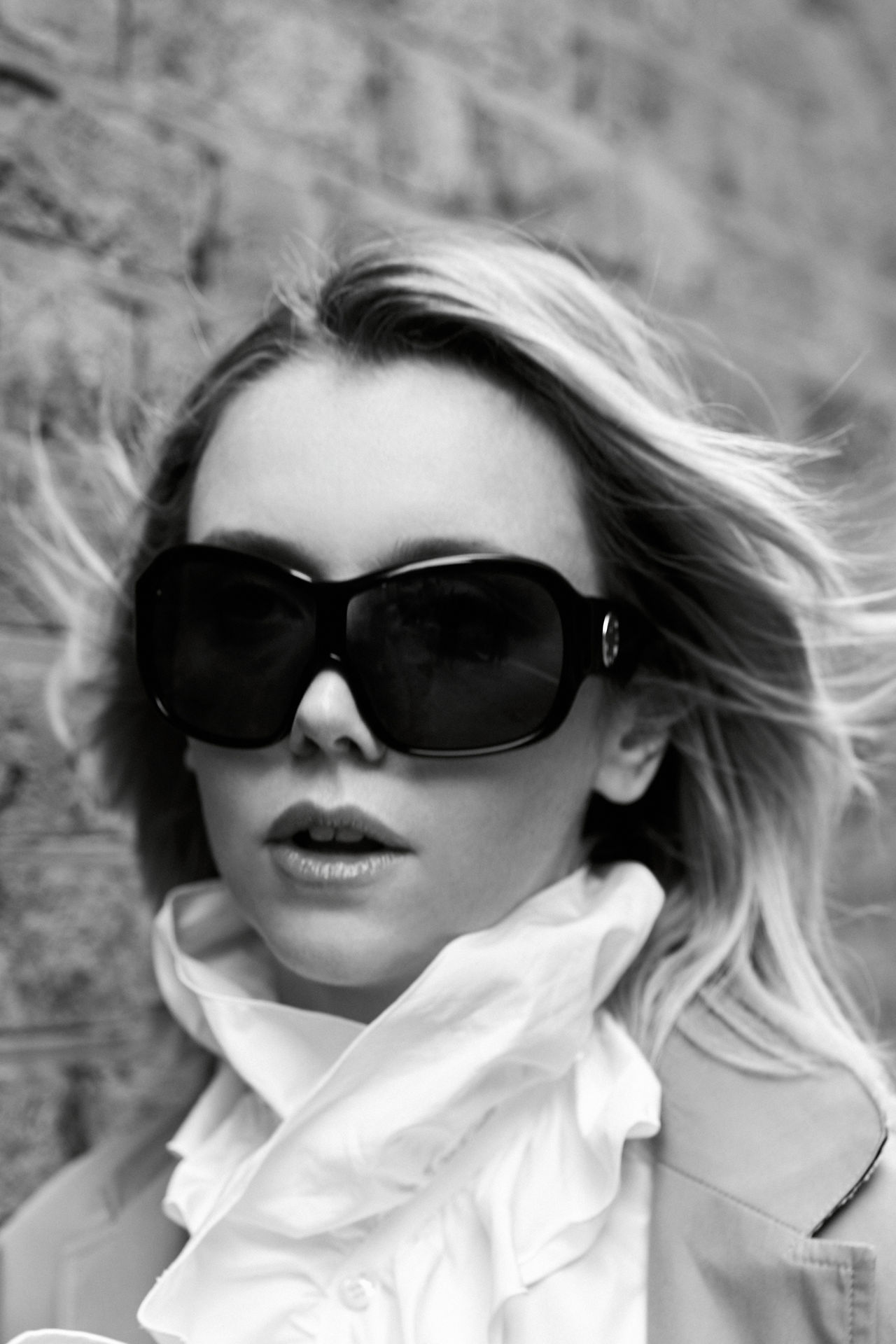 An exclusive interview with BAFTA-winning actress Lauren Lyle. Photography by Lee Malone and styled by Katie Dulieu with fashion by Demellier, Dior, Jimmy Choo, Toga Archives and more.