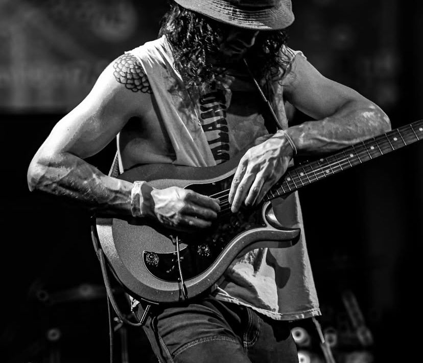 Thumbnail: 2026 Monochrome @ Redfishbowl