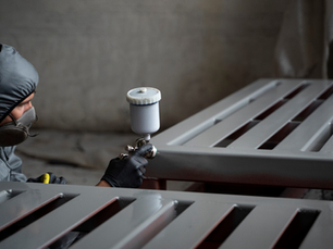 Why Standard Coating Facilities Fail Heavy Machinery