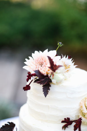 Cake Flowers Close Up.jpg