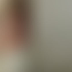 Phoebe Philo lancia la sua prima collezione e-commerce con il supporto di LVMH