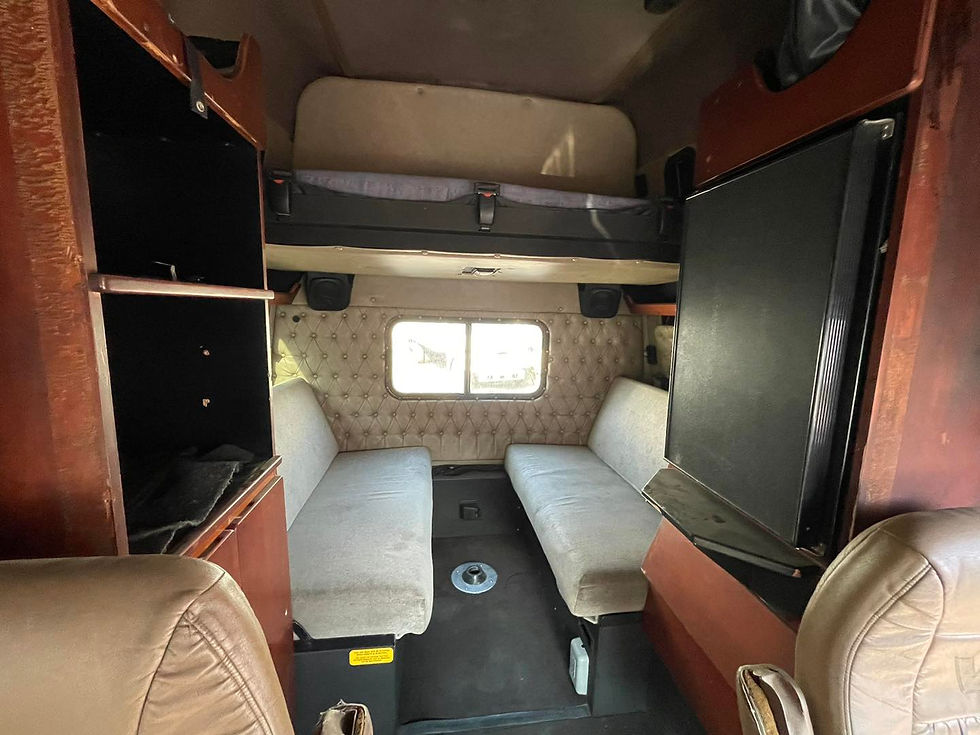 Miniatura: WESTERN STAR ESTUDIO