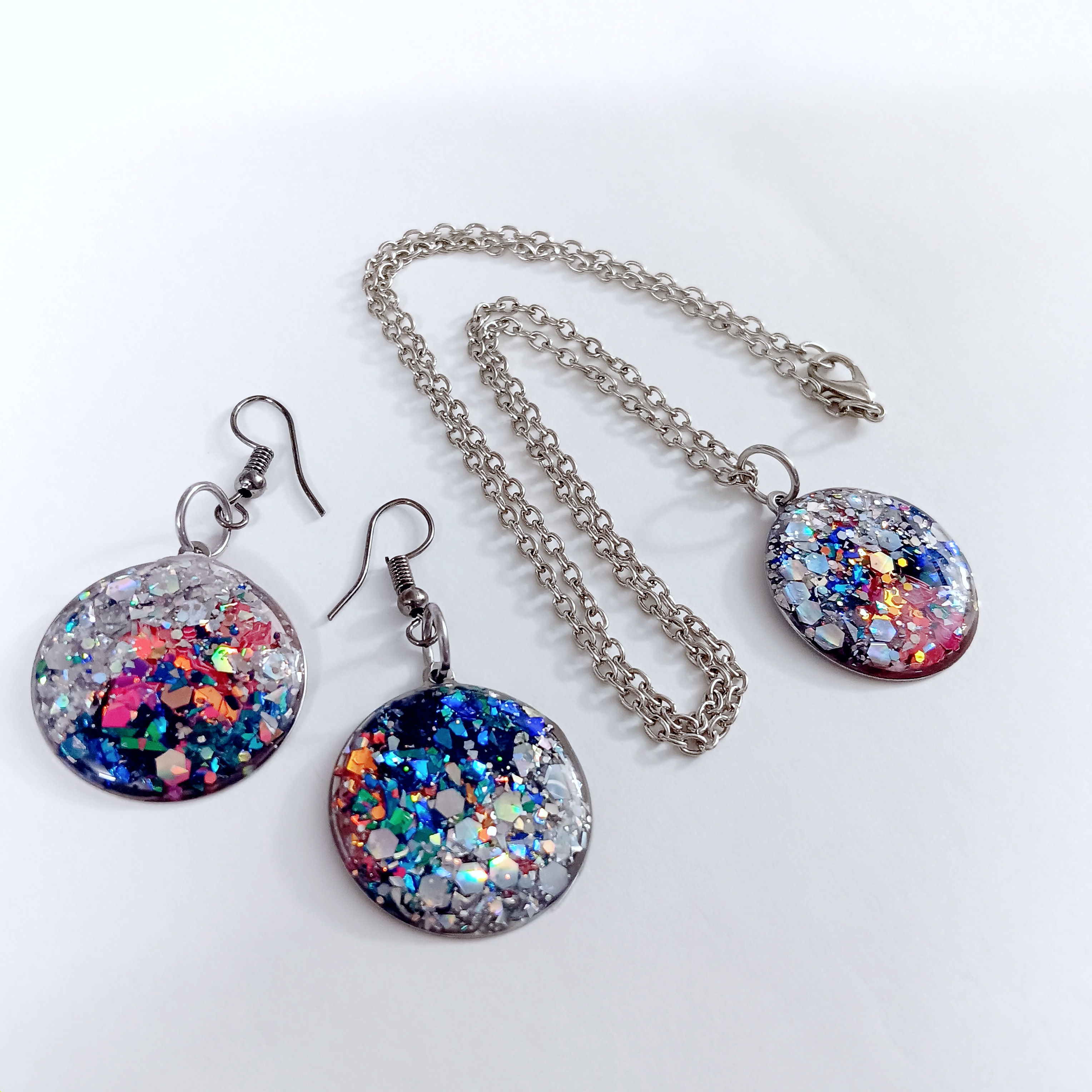 Silver Blue Pink Glitter Sparkling Necklace Set