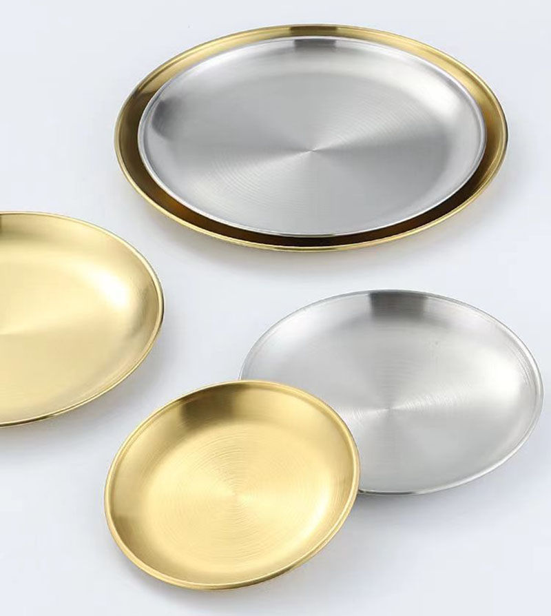Thumbnail: Luxury Gold Serving Bowl Set