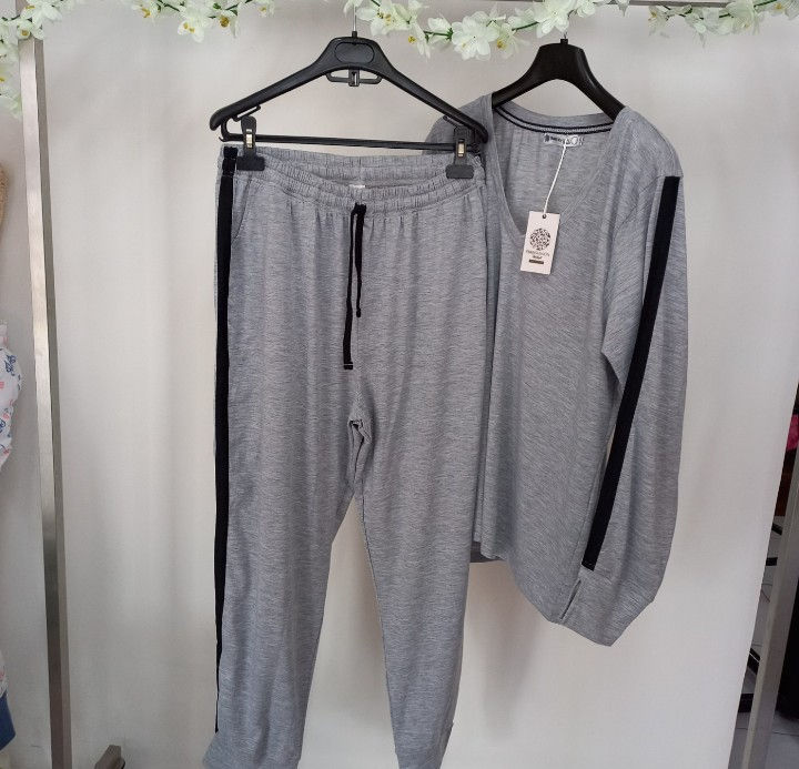 Miniatura: PIJAMA GRIS VALENTINA