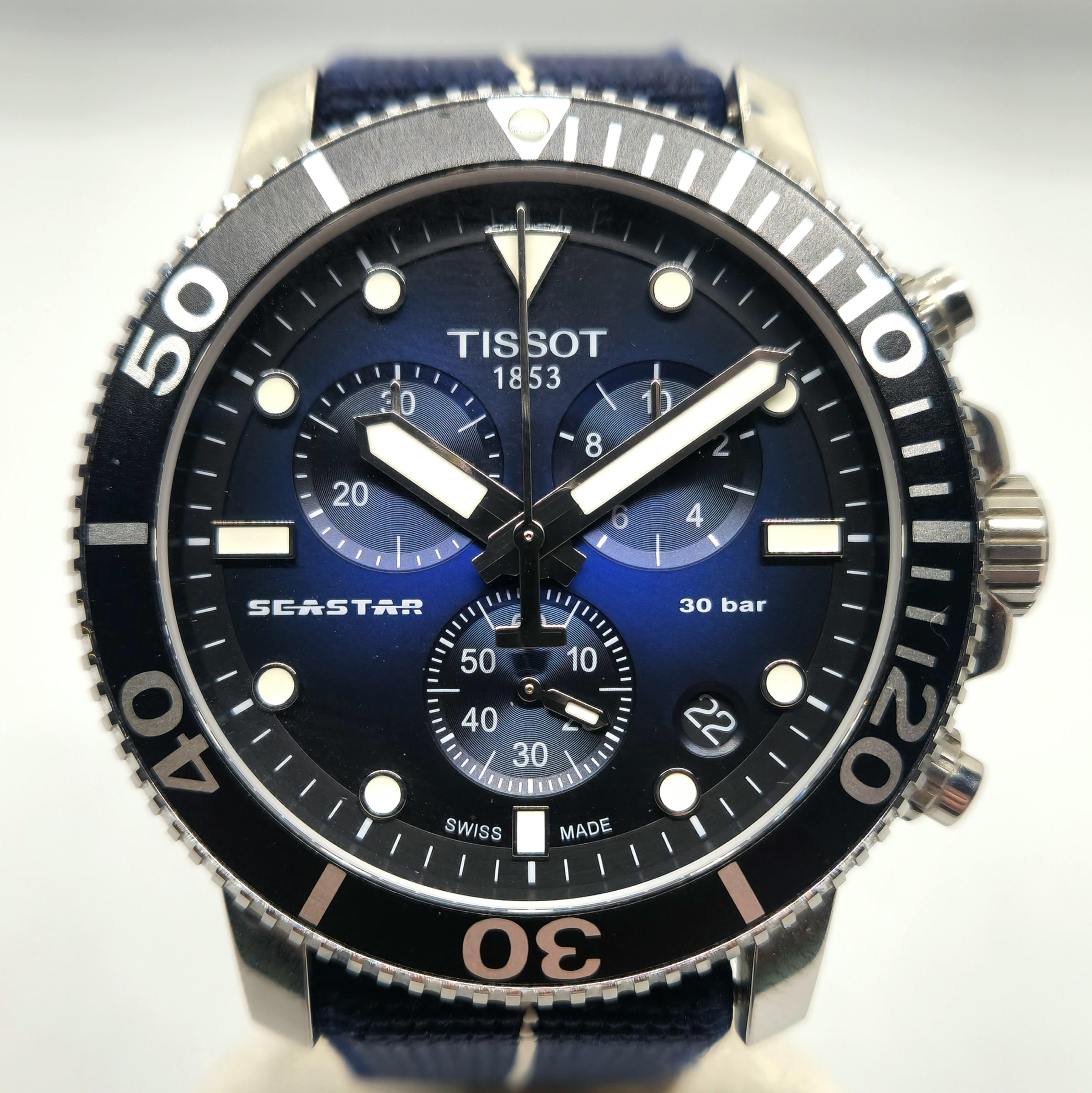 Reloj Tissot Seastar 1000 Chrono acero azul con bisel negro y cronógrafo en Joyería Recoleta