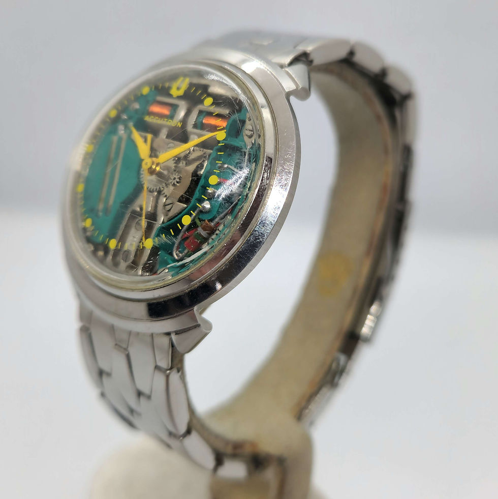 Miniatura: Bulova Accutron SpaceView 