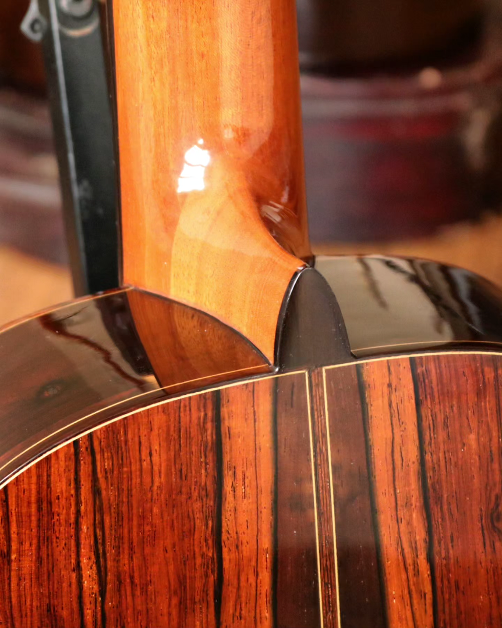 Miniatura: Violão Di Giorgio Fora de Série de 1980
