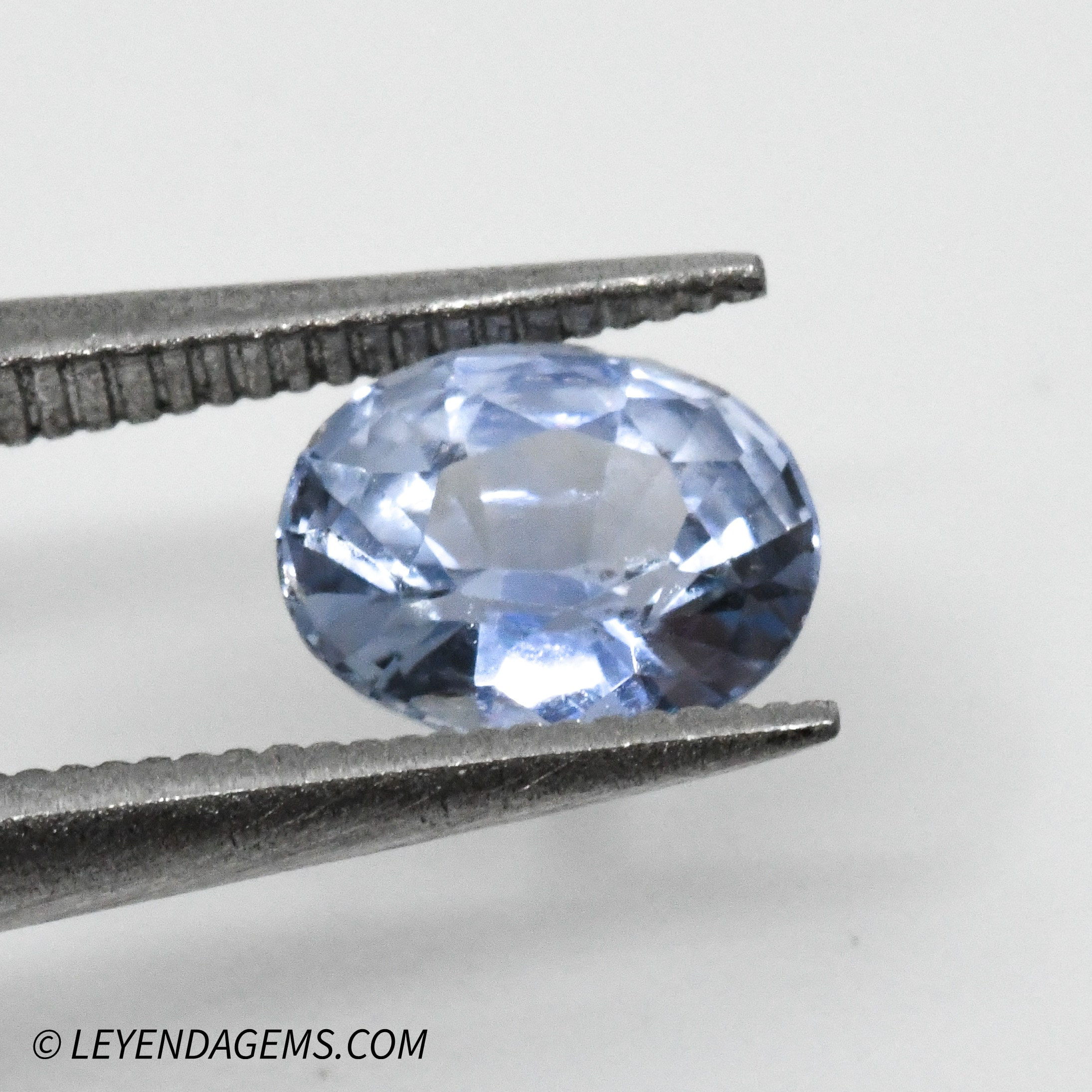 Saphir bleu pâle 0.5 ct