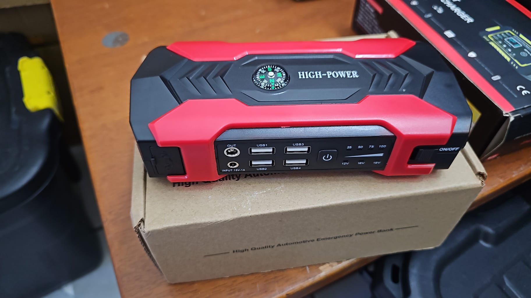 Jump starter 1000 amps