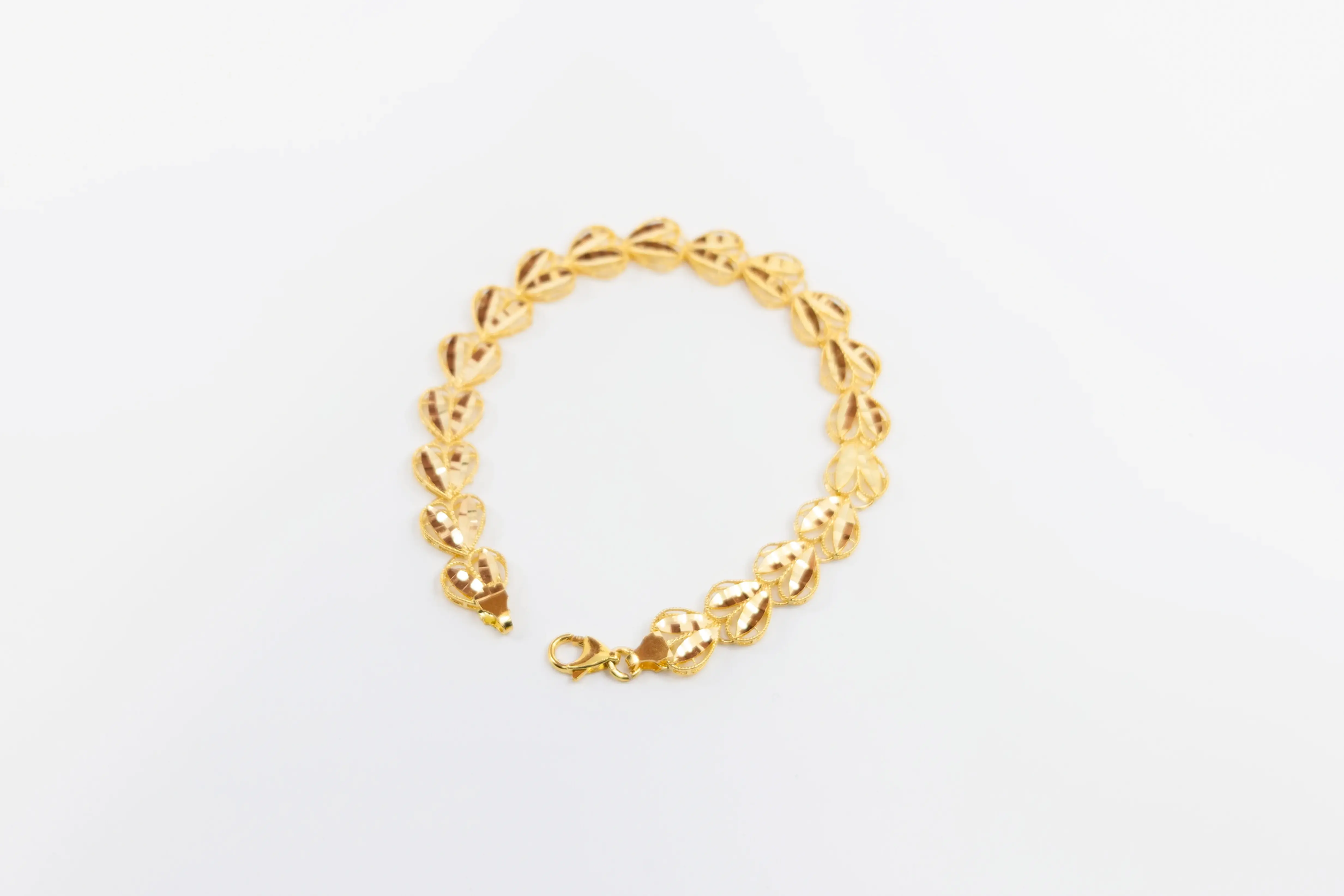 Filigree Leaf Chain Bracelet