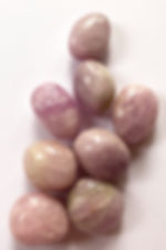 Thumbnail: Kunzite Grade A Crystal / Tumblestones Large 25-35mm