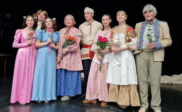 Спектакль "Урок дочкам"