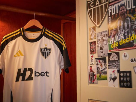 Camisa 2 do Galo chega antes da hora e já pode ser comprada