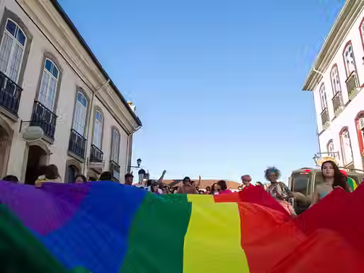 Parada LGBTQIAPN+ e shows movimentam o fim de semana do Festival de Inverno em Ouro Preto