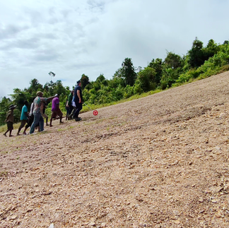 Herten misst die Länge der Landebahn