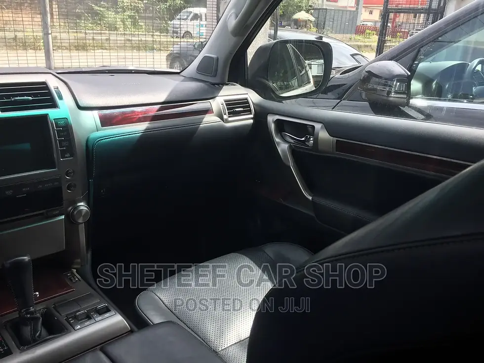 Thumbnail: Mercedes-Benz GLE-Class