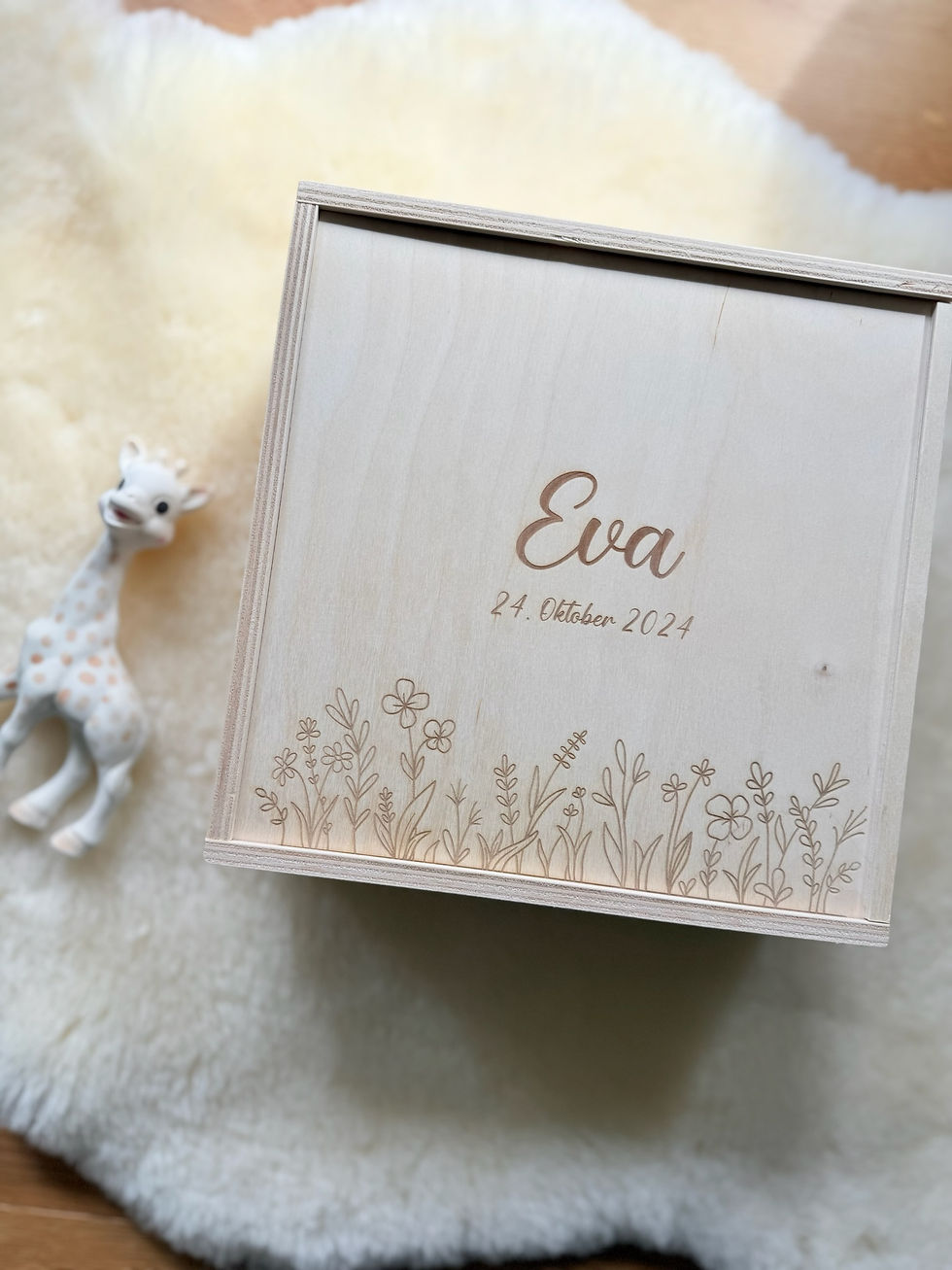 Miniaturbild: Erinnerungskiste personalisiert  - "Blumenwiese"