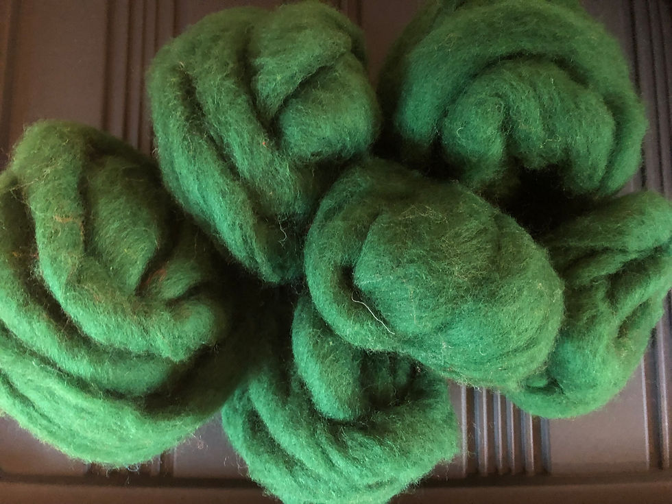 Thumbnail: Christmas Fiber: Red & Green