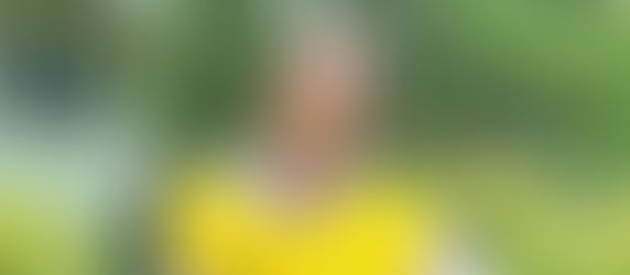 นางสาวสาวิตรี ชาวดง