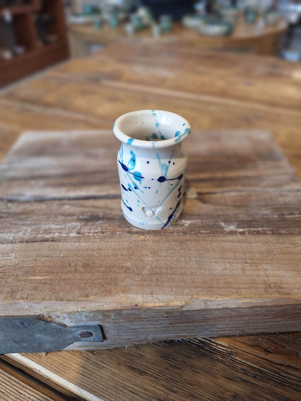 Thumbnail: Creamer Jug (4.5W×7H)