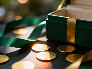 The Ultimate Guide to Gifting South African Gold and Silver Coins This Holiday Season