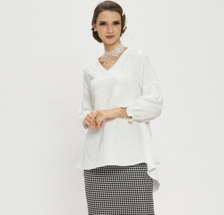 Thumbnail: fashion white blouse