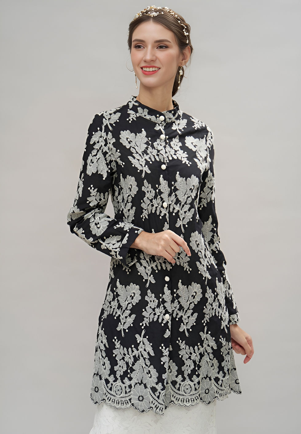 Thumbnail: Loveaisyah Black Embroidery high neck long sleeves Top