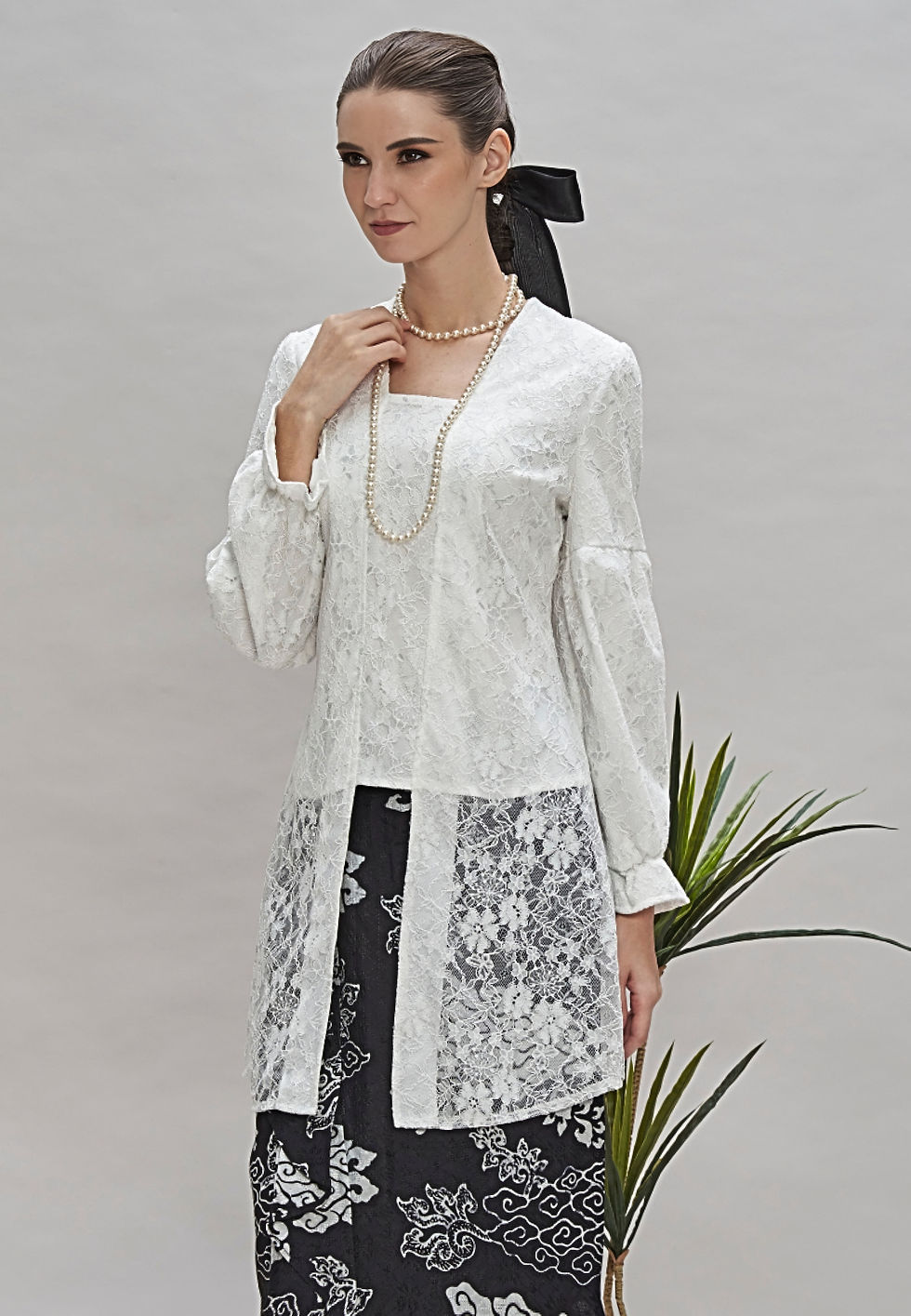 Thumbnail: shop kebaya modern batik online