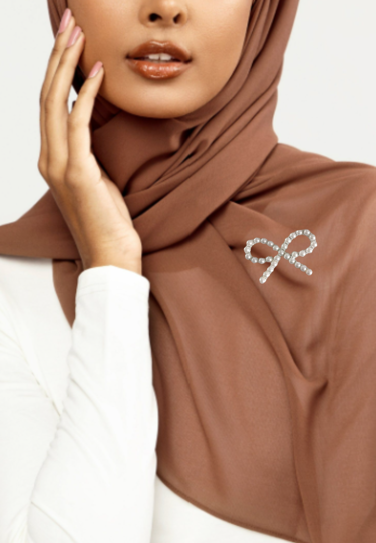 Thumbnail: White Pearl Ribbon Brooch for Hari Raya