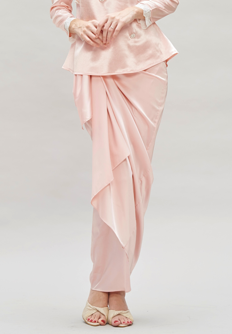 Thumbnail: Pink Faux Pearl Diamond Beaded Top & Satin Wrap Skirt Modern Baju Kurung