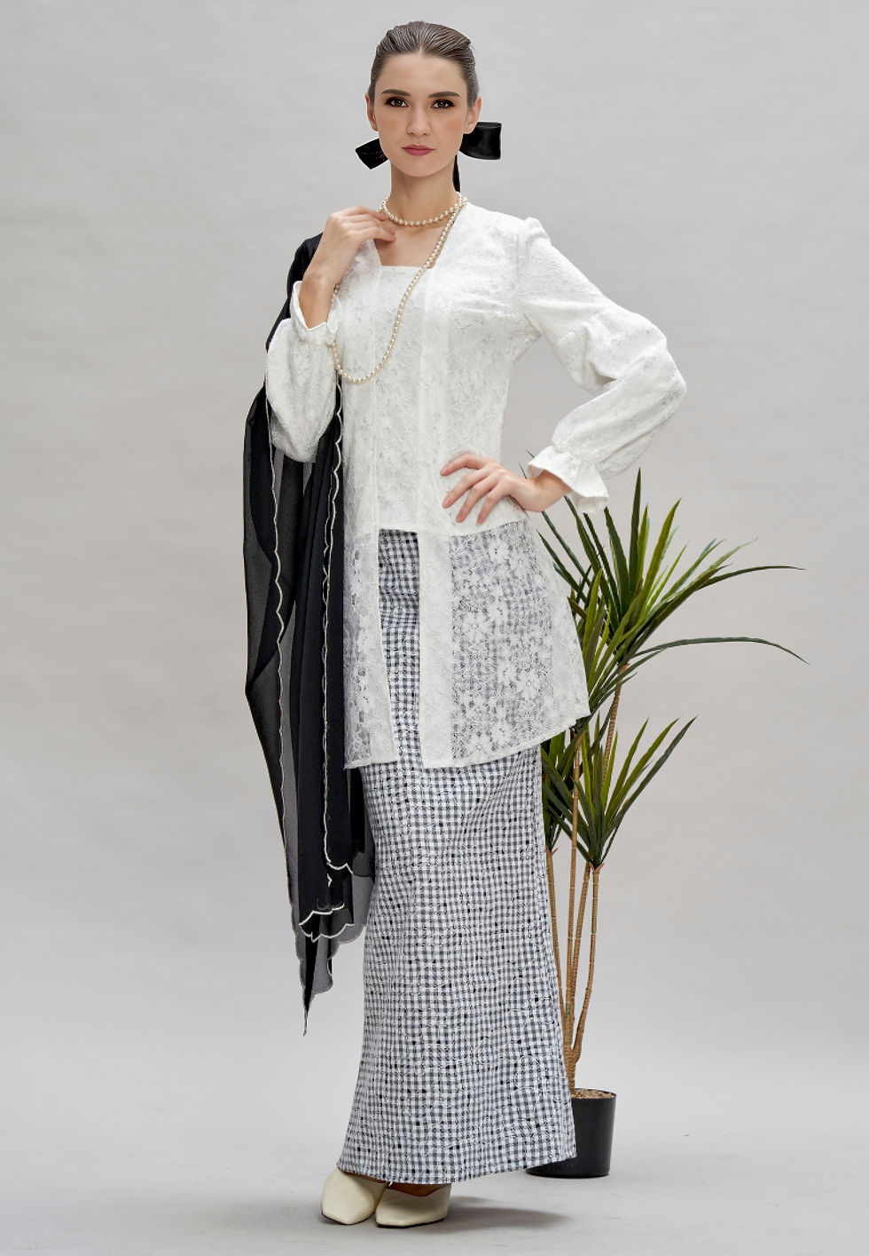 Thumbnail: shop modern kebaya online