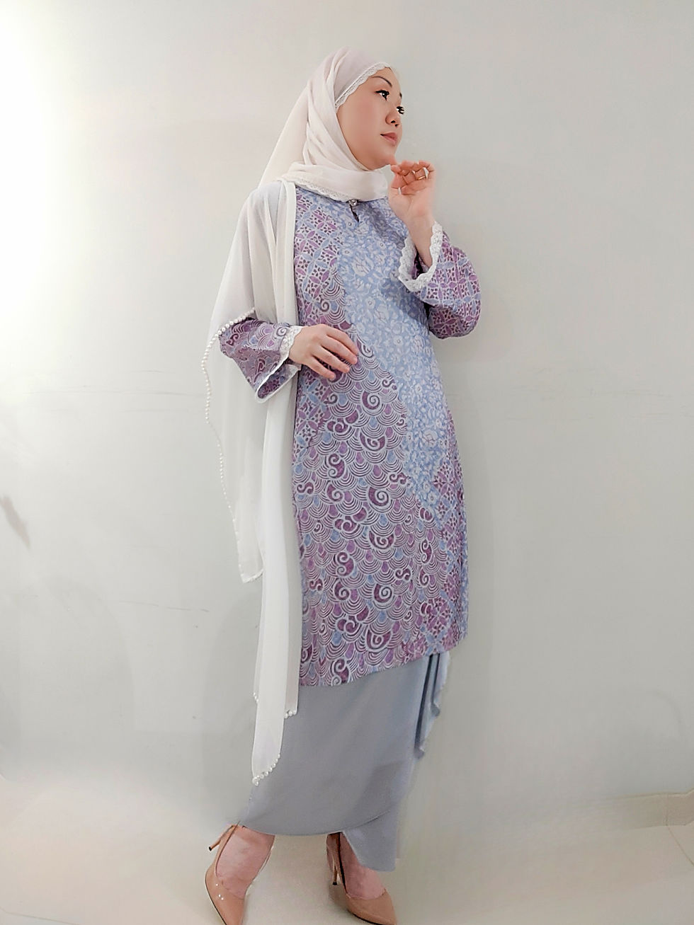 Thumbnail: Loveaisyah Premium Batik Dark Lilac long modern Baju Kurung