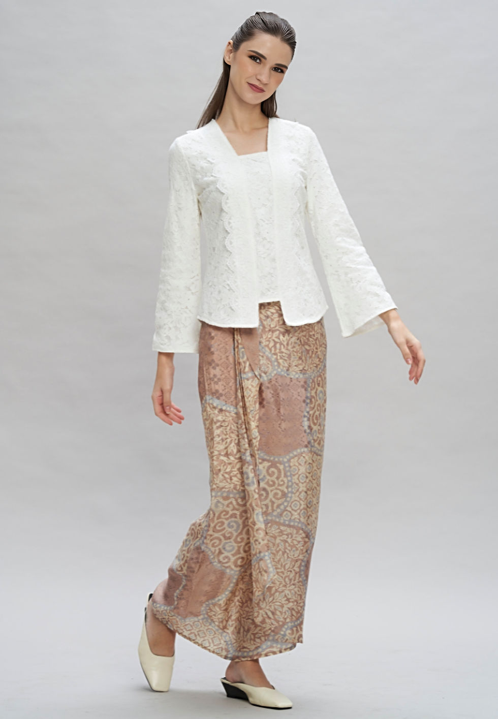 Thumbnail: shop white lace kebaya and beige batik skirt