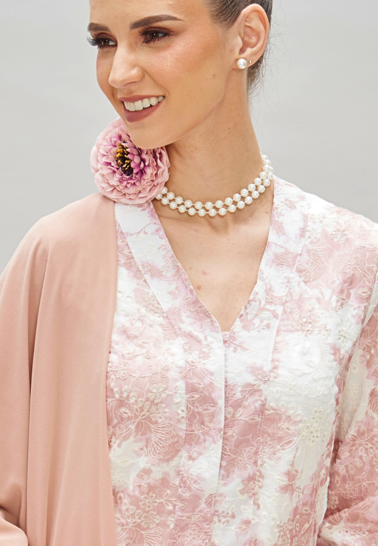 Thumbnail: moden baju kurung