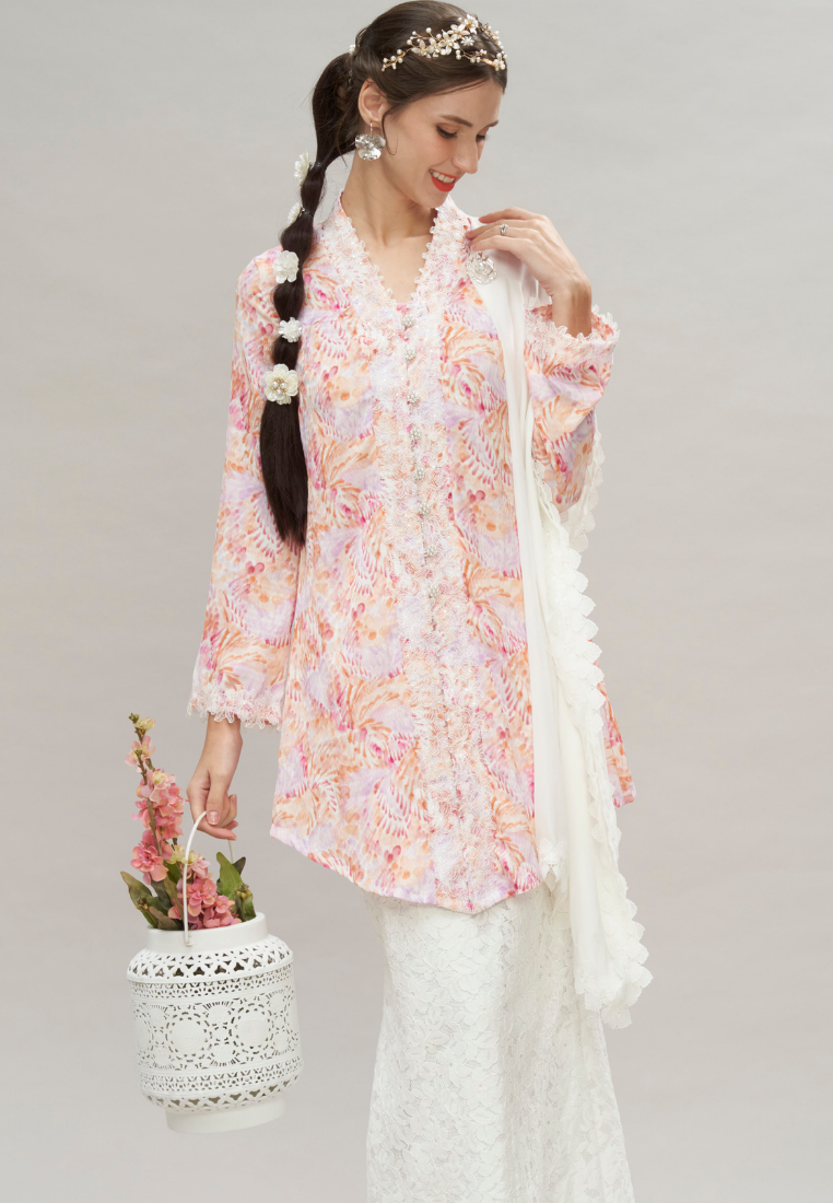 Thumbnail: Loveaisyah modern floral lace pink kebaya top hari raya