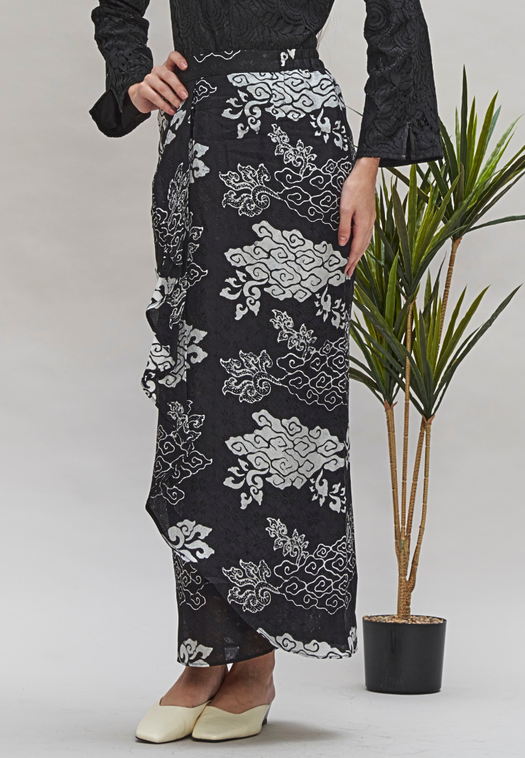 Thumbnail: shop kebaya modern batik online